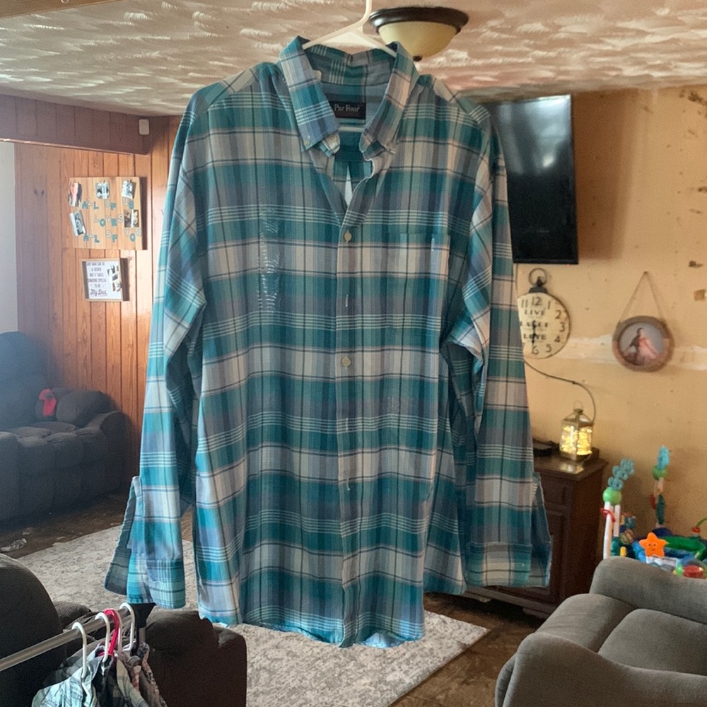 ParFour button up